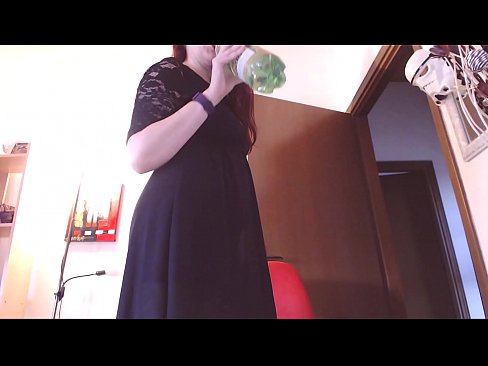 ❤️ Um escravo submisso que ama calcinhas sujas e luxuriosas é forçado a se masturbar depois de assistir a este vídeo! Porno vídeo em pt-br.credit-assorti.ru ☑